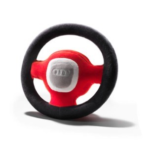 Pluszowa kierownica Audi