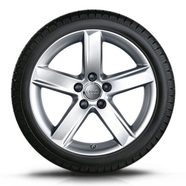 Kompletne koło zimowe A4(B8) R17