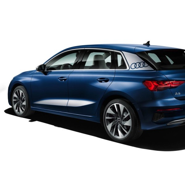 Folie dekoracyjne o wzorze boku