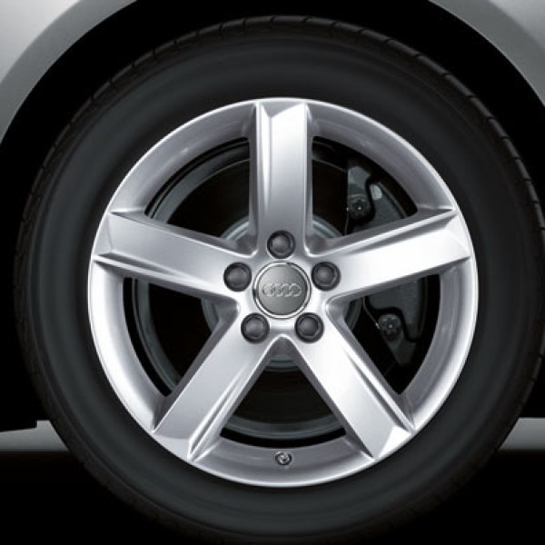 Kompletne koło zimowe A4 225/55 R16